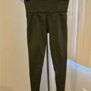 Form Seamless Leggings - Limon Pepino